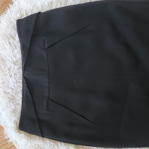 ANTONIO BERARDI Made in Italy Black Silk Skirt - Picture 2 of 11